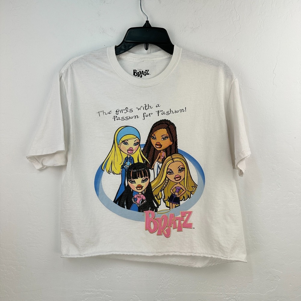 Bratz Cropped T-shirt Womens Large White 2021 Y2K Nostalgia Dolls Girlypops